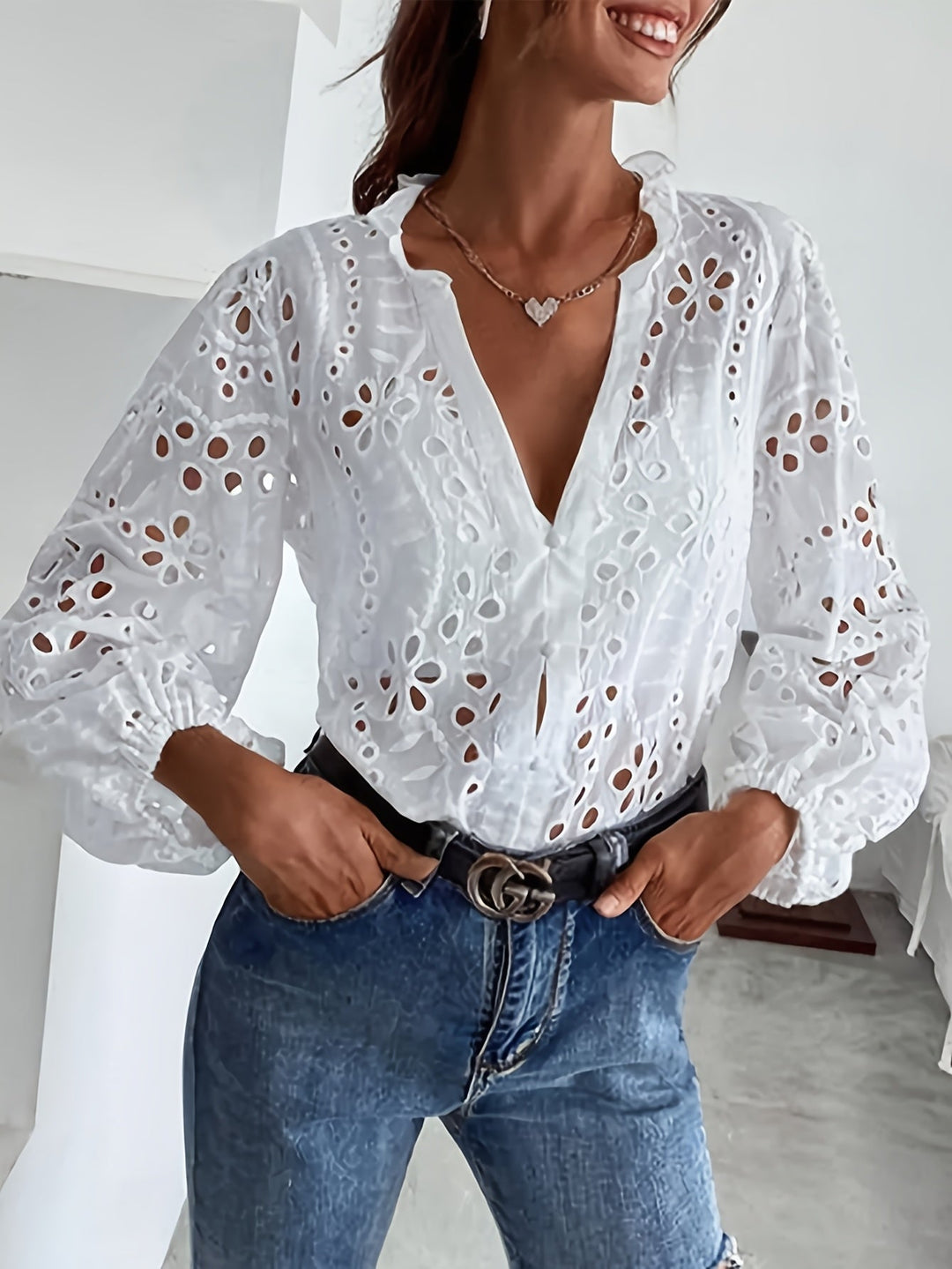 Juliette | Floral Long-Sleeve Blouse with Button Closure