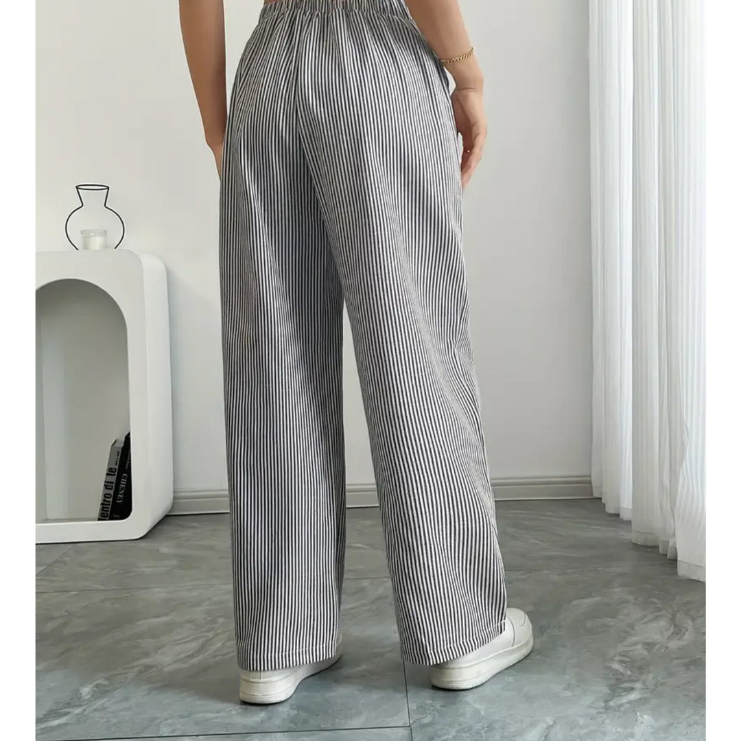 Victoria | Striped Trousers with Pockets and Relaxed Fit