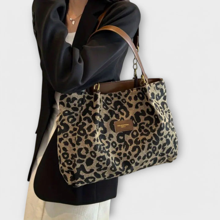 Solvi | Chic Shoulder Bag