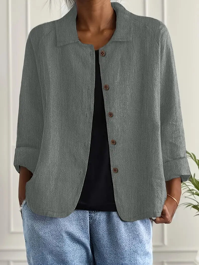 Calla | Classic Top with Lightweight Fabric and Versatile Design