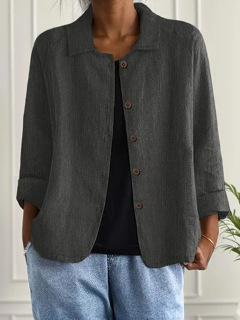 Calla | Classic Top with Lightweight Fabric and Versatile Design