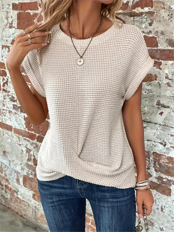 Sylvia | Warm, Friendly, and Effortlessly Stylish