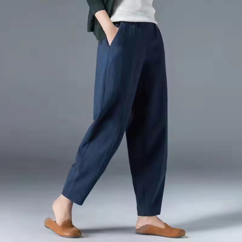 Maren | Summer Trousers with Lightweight Fabric and Breathable Design