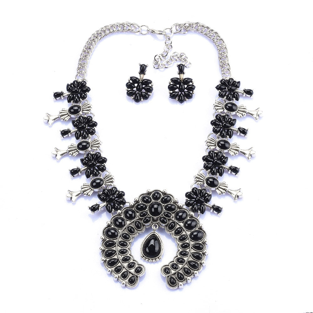 Zahara | Southwest-Inspired Turquoise Blossom Necklace Set