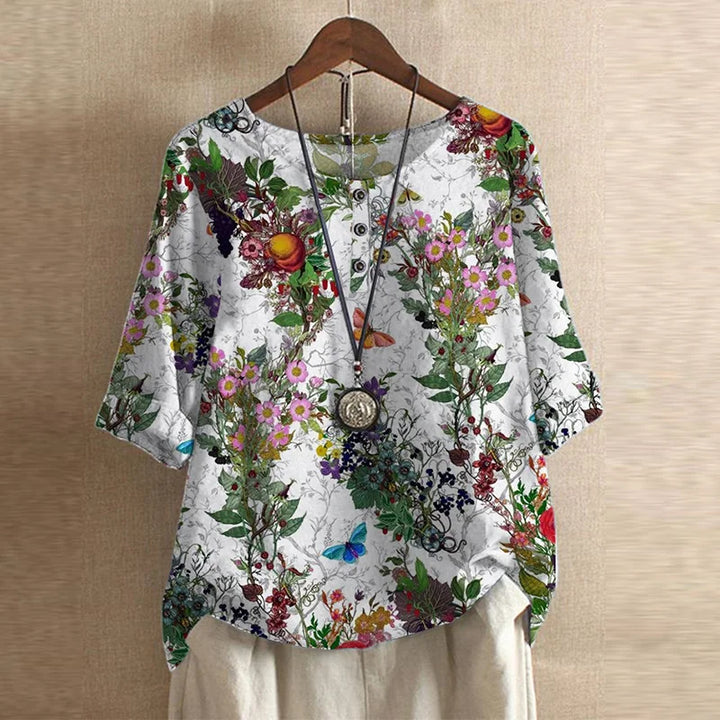 Rosalie | Retro-Inspired Blouse with Button Details