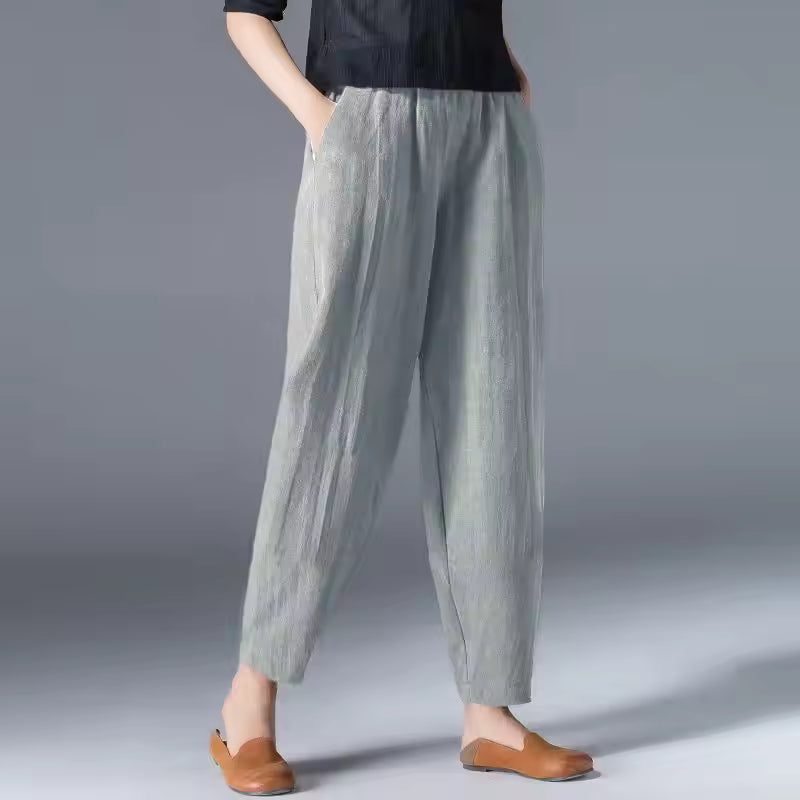 Maren | Summer Trousers with Lightweight Fabric and Breathable Design