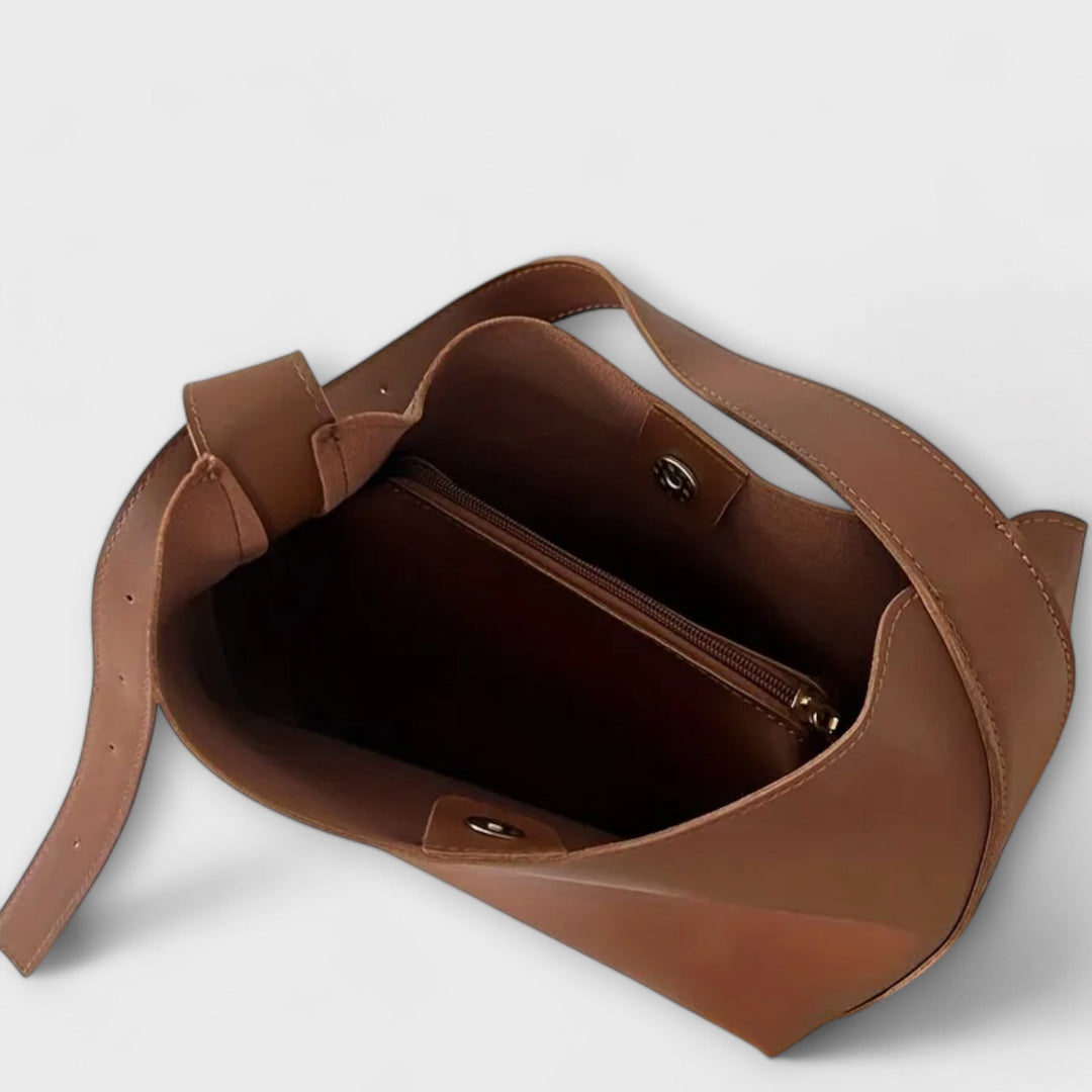 Yrla | Timeless Shoulder Bag