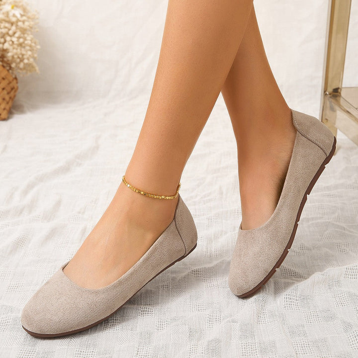 Delia | Women&