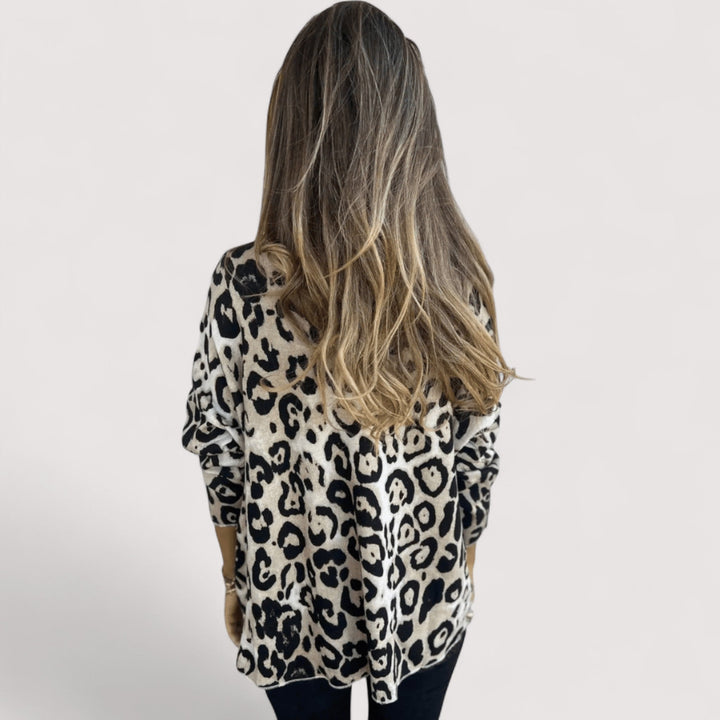 Cassidy |  Lightweight Top with Leopard Print and Breathable Fabric