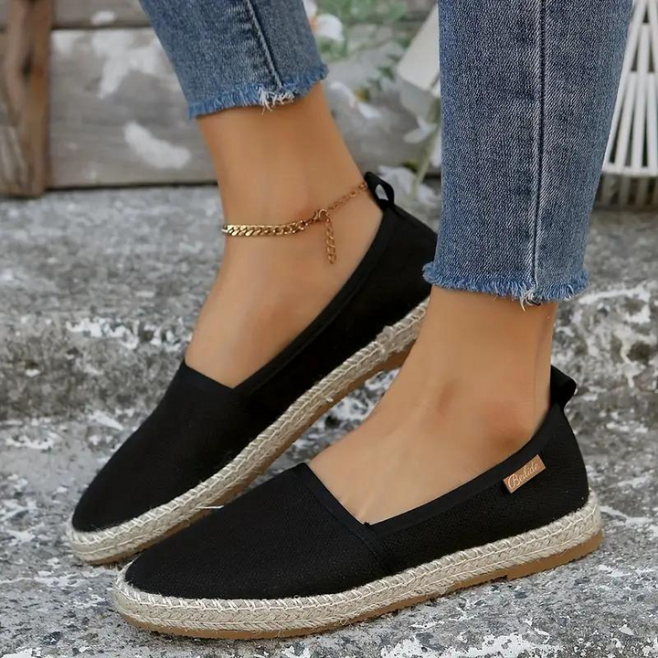 Lilia | Women&