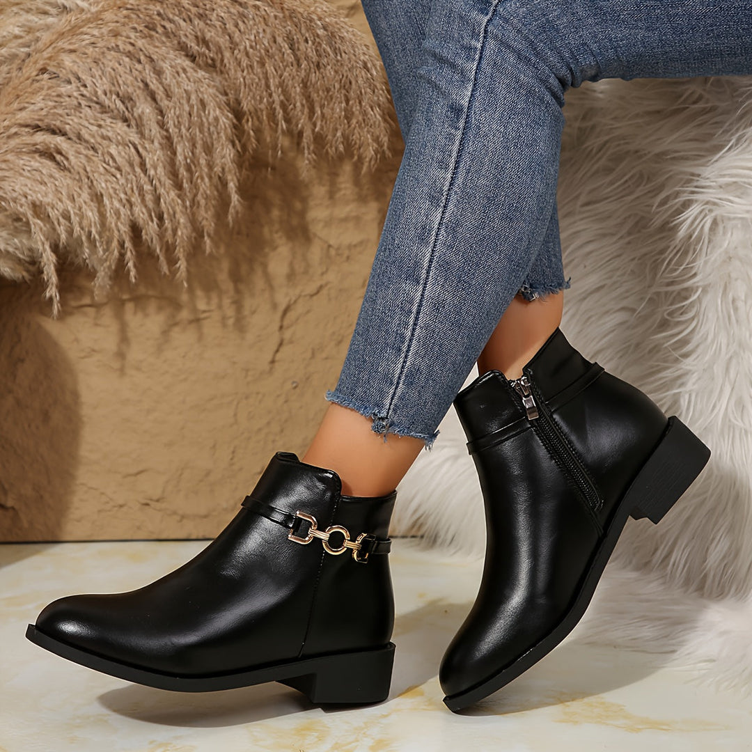 Lorraine | Women&