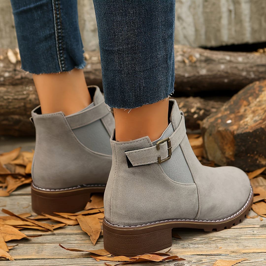 Caoimhe | Women&