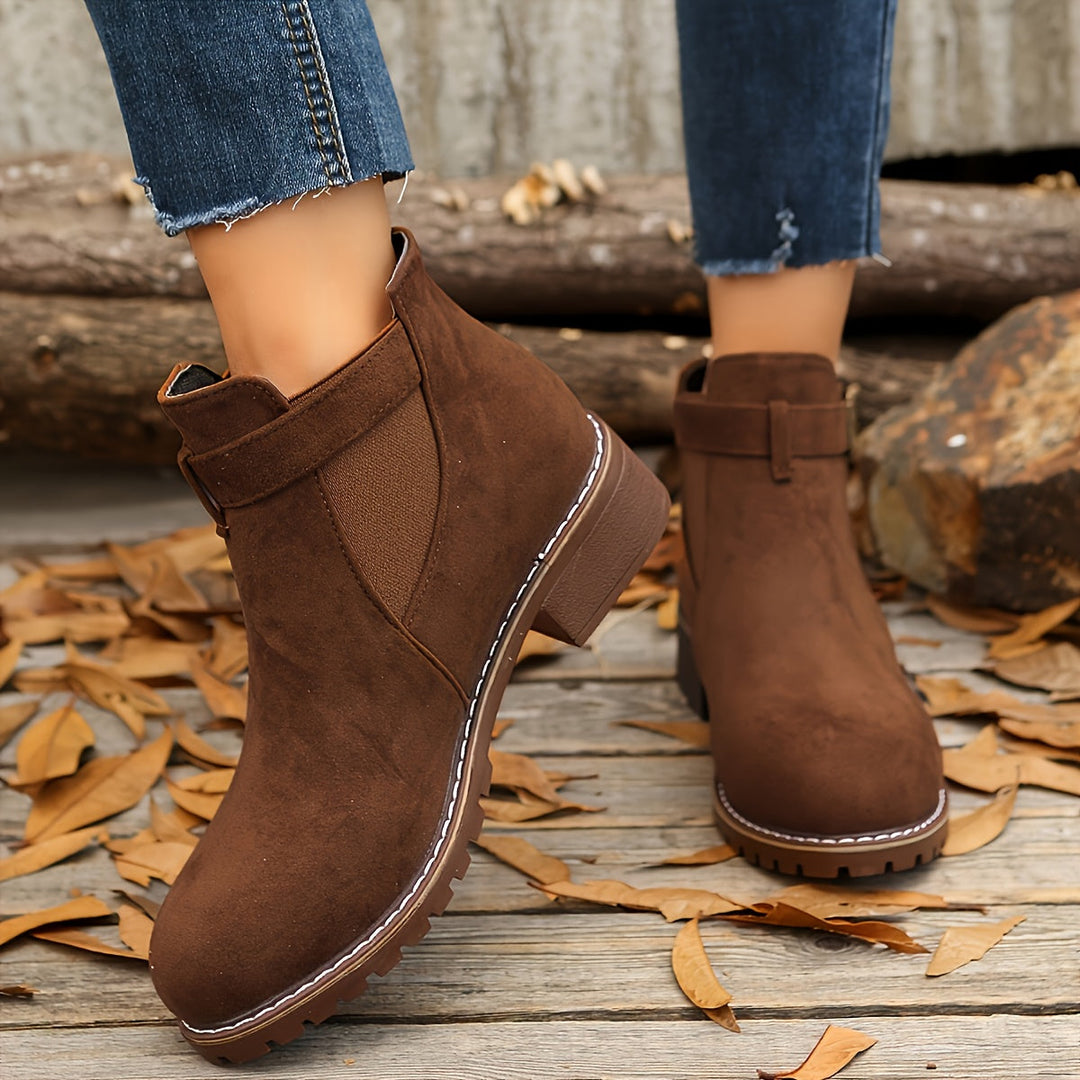 Caoimhe | Women&