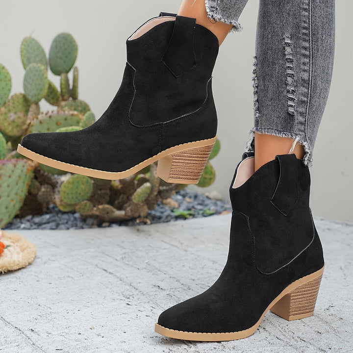 Naomi | Women&