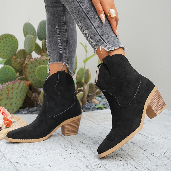 Naomi | Women&