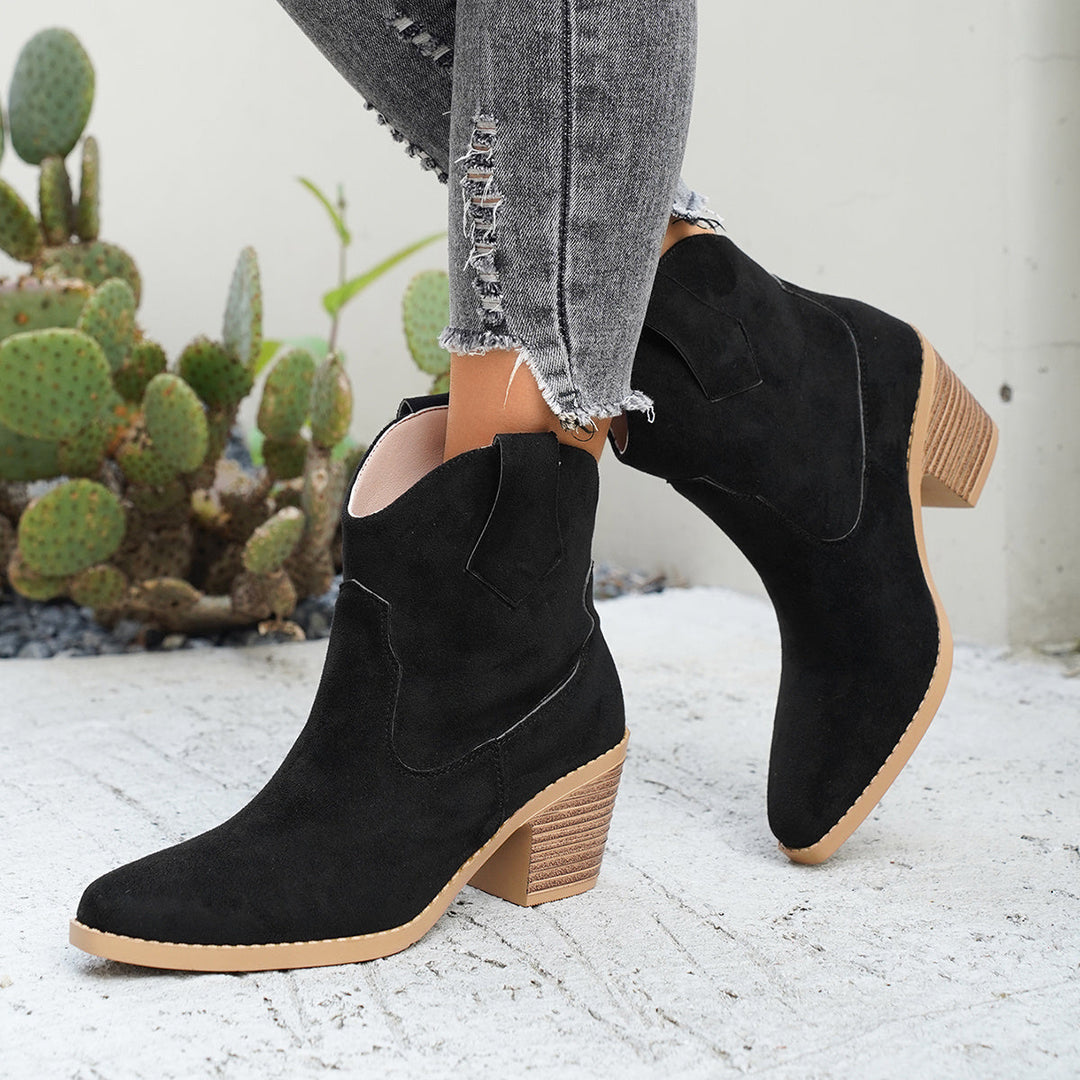 Naomi | Women&