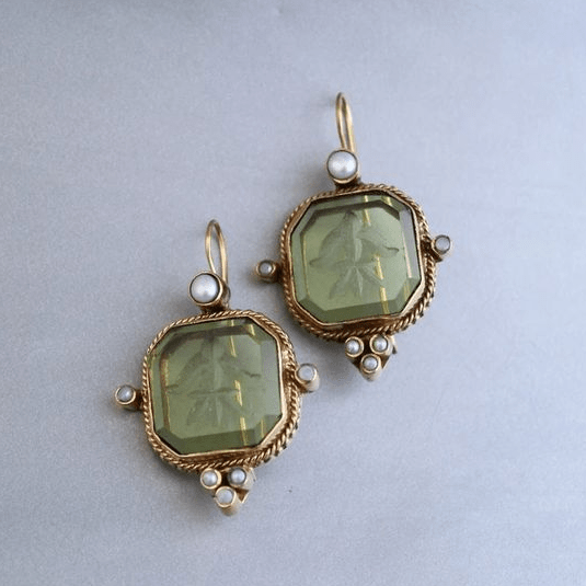 Vivara | Retro Green and Pearl Earrings