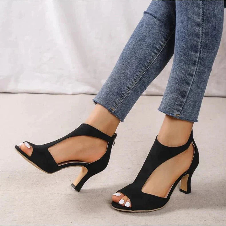 Kelly | Women&