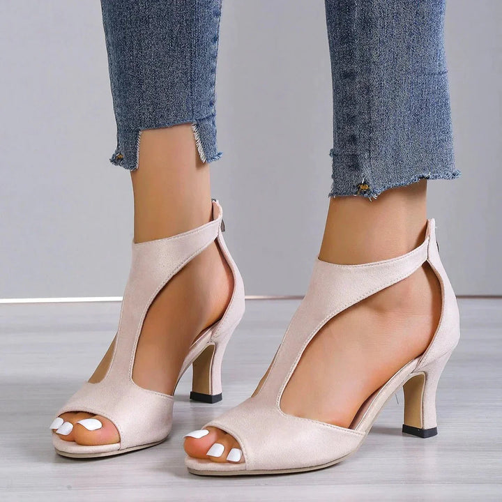 Kelly | Women&
